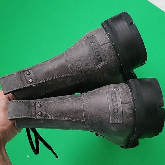 Sorel Women Lennox Lace Waterproof Boot - Picture 7 of 12